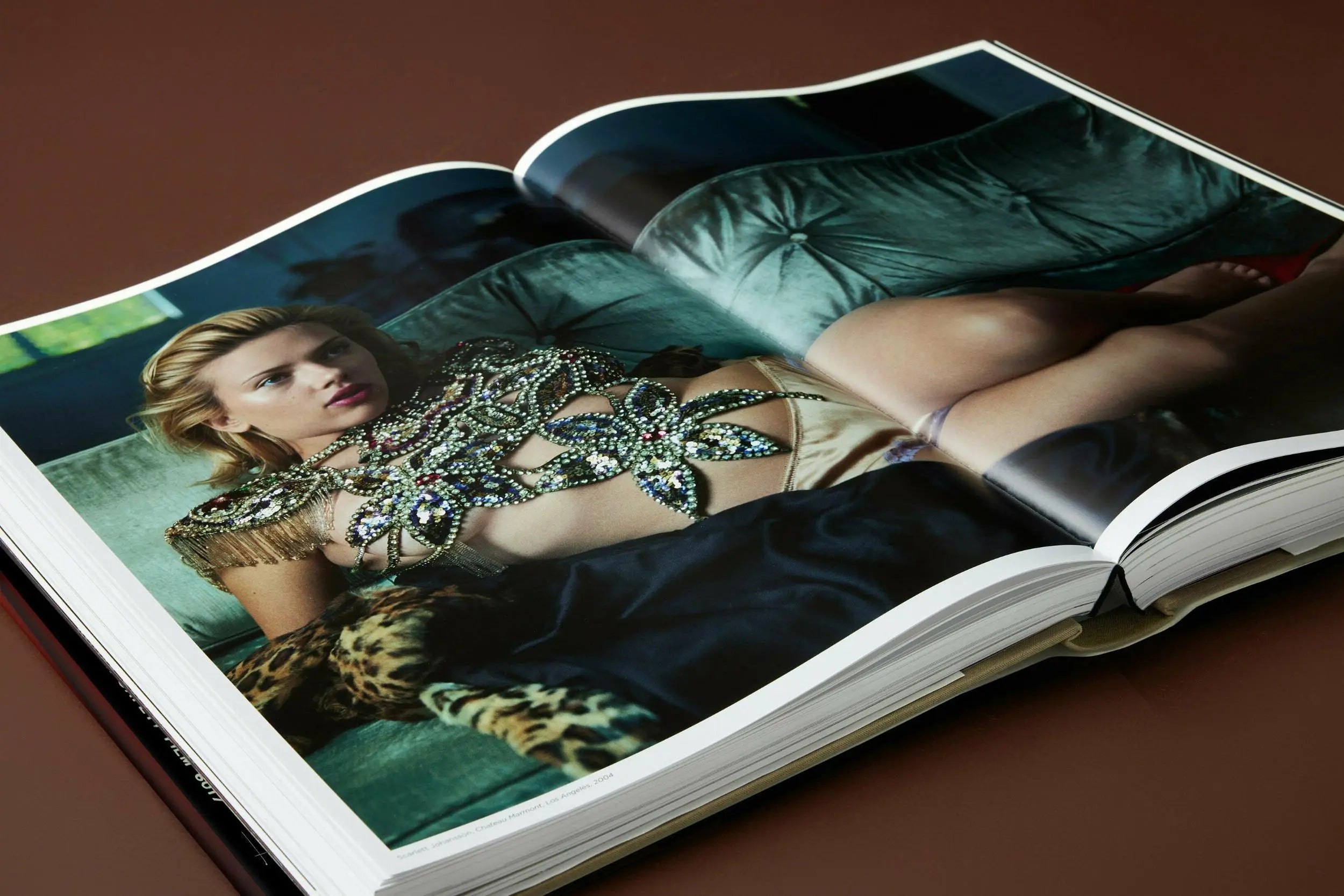 Annie Leibovitz – Plastic Books