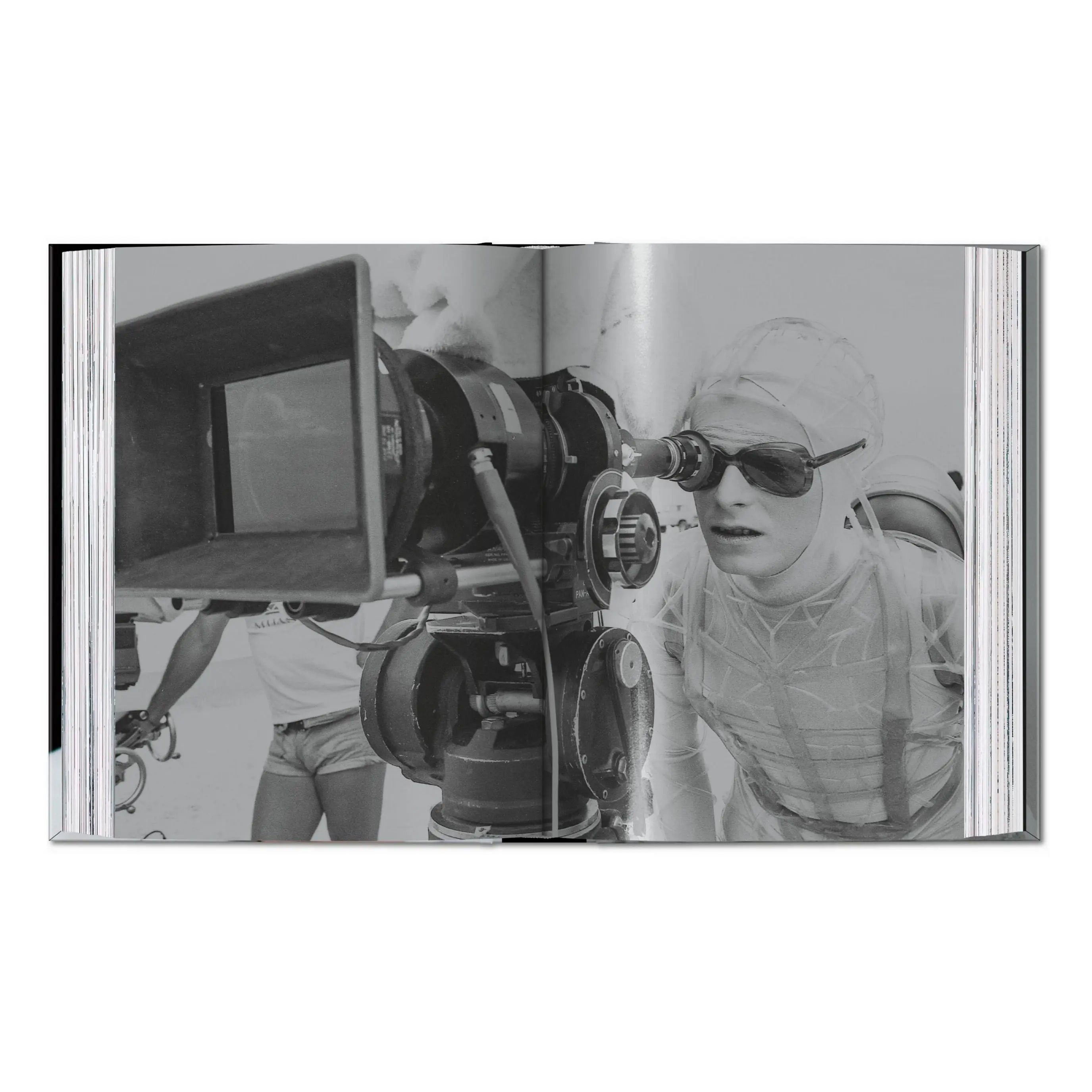 David Bowie. the Man Who Fell to Earth. 40th Ed – Plastic Books