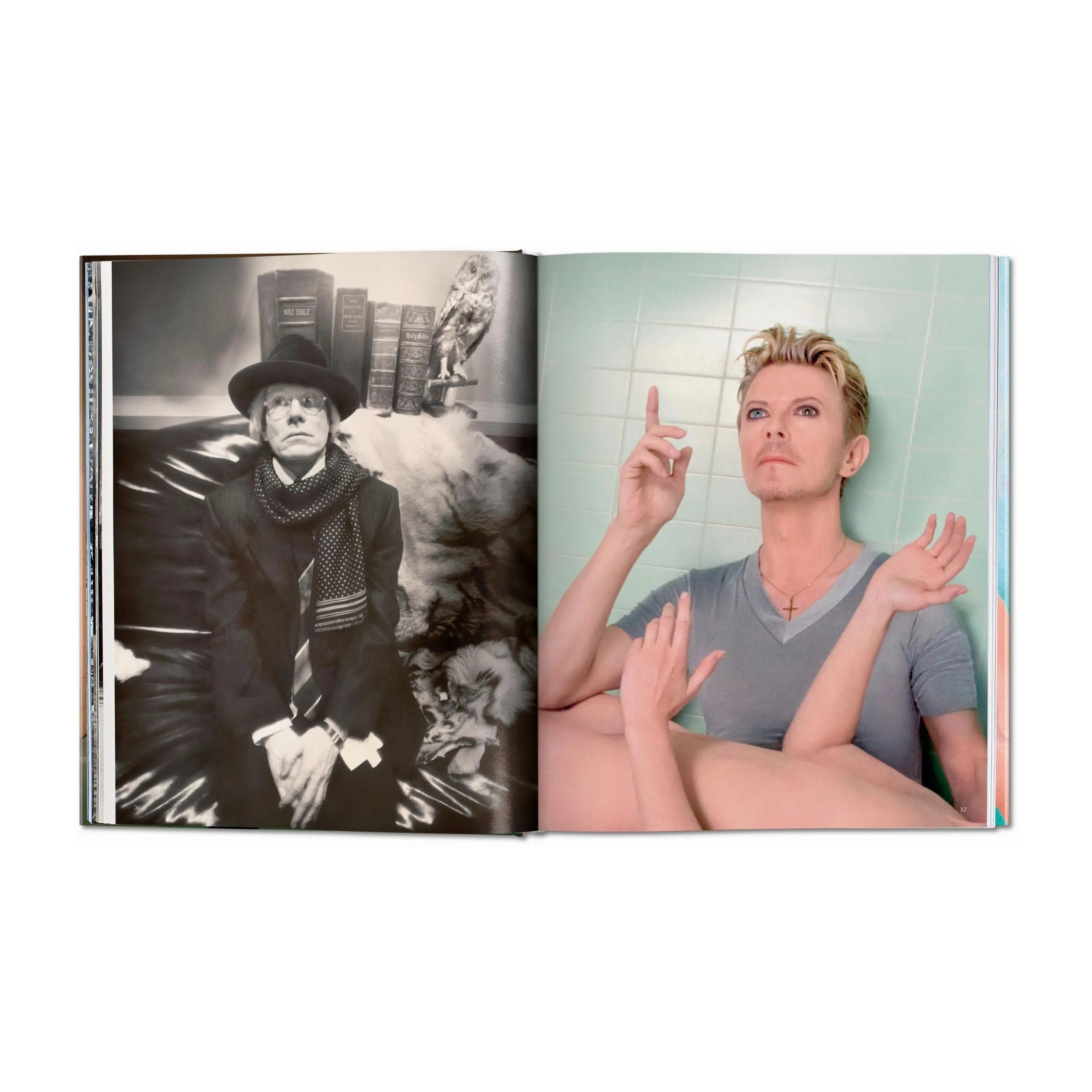 David Lachapelle. Lost + Found – Plastic Books